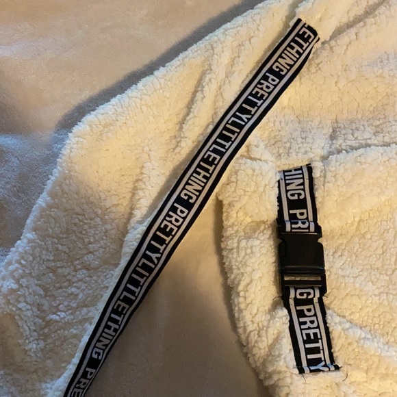 White borg hoodie - Picture 2 of 4